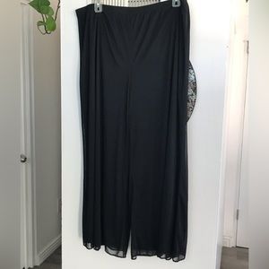 Avenue Sheer Layer Pants Black Size 22/24